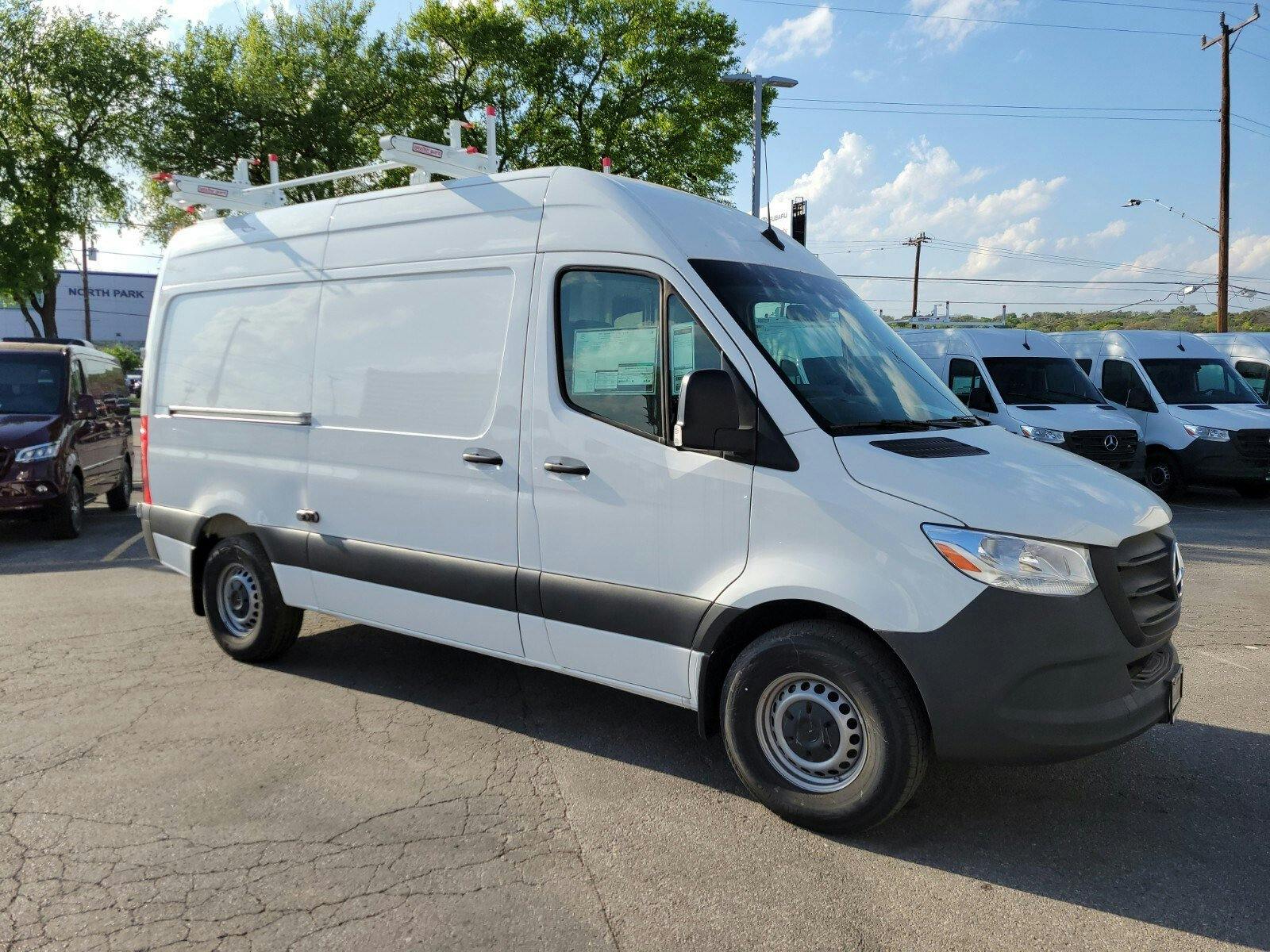 2023 Mercedes-Benz Sprinter Cargo Van Cargo 144 WB