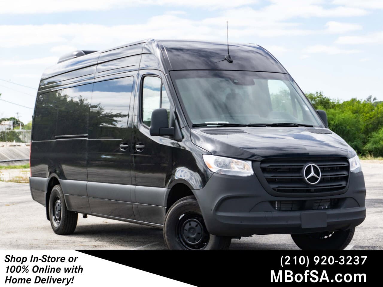 2024 Mercedes-Benz Sprinter Passenger Van Passenger 170 WB