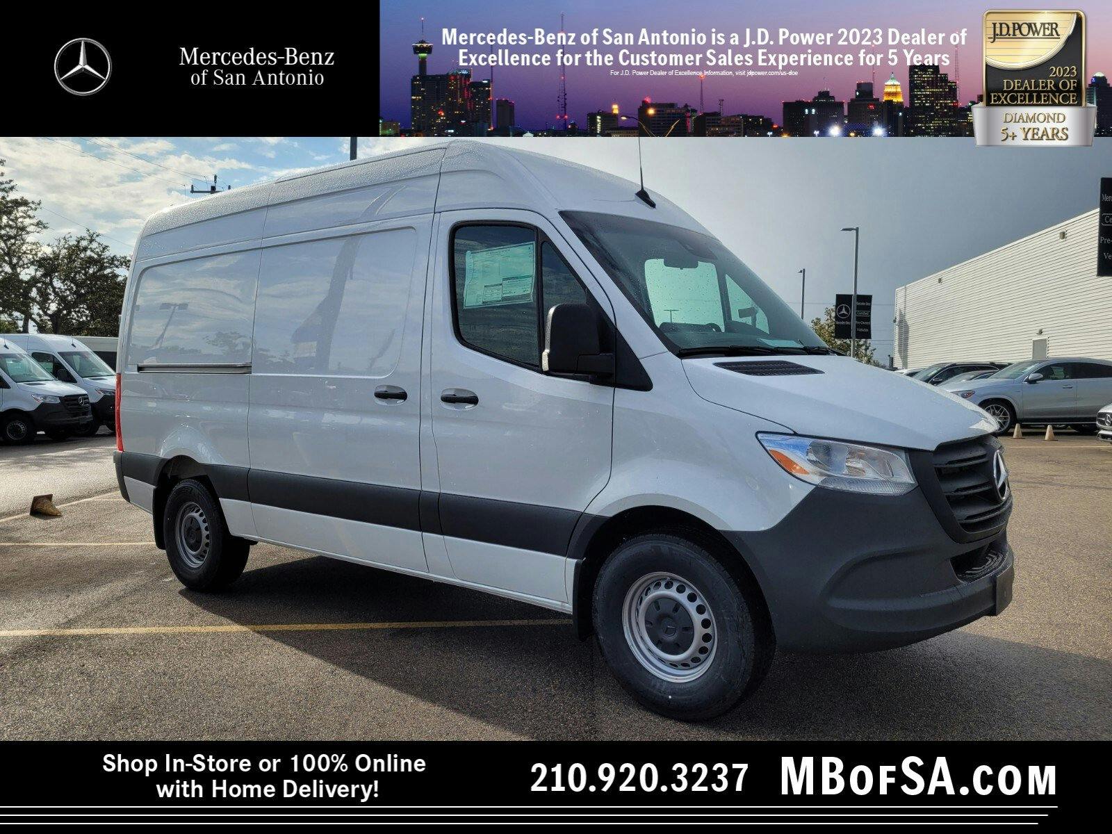 2024 Mercedes-Benz Sprinter Cargo Van Cargo 144 WB